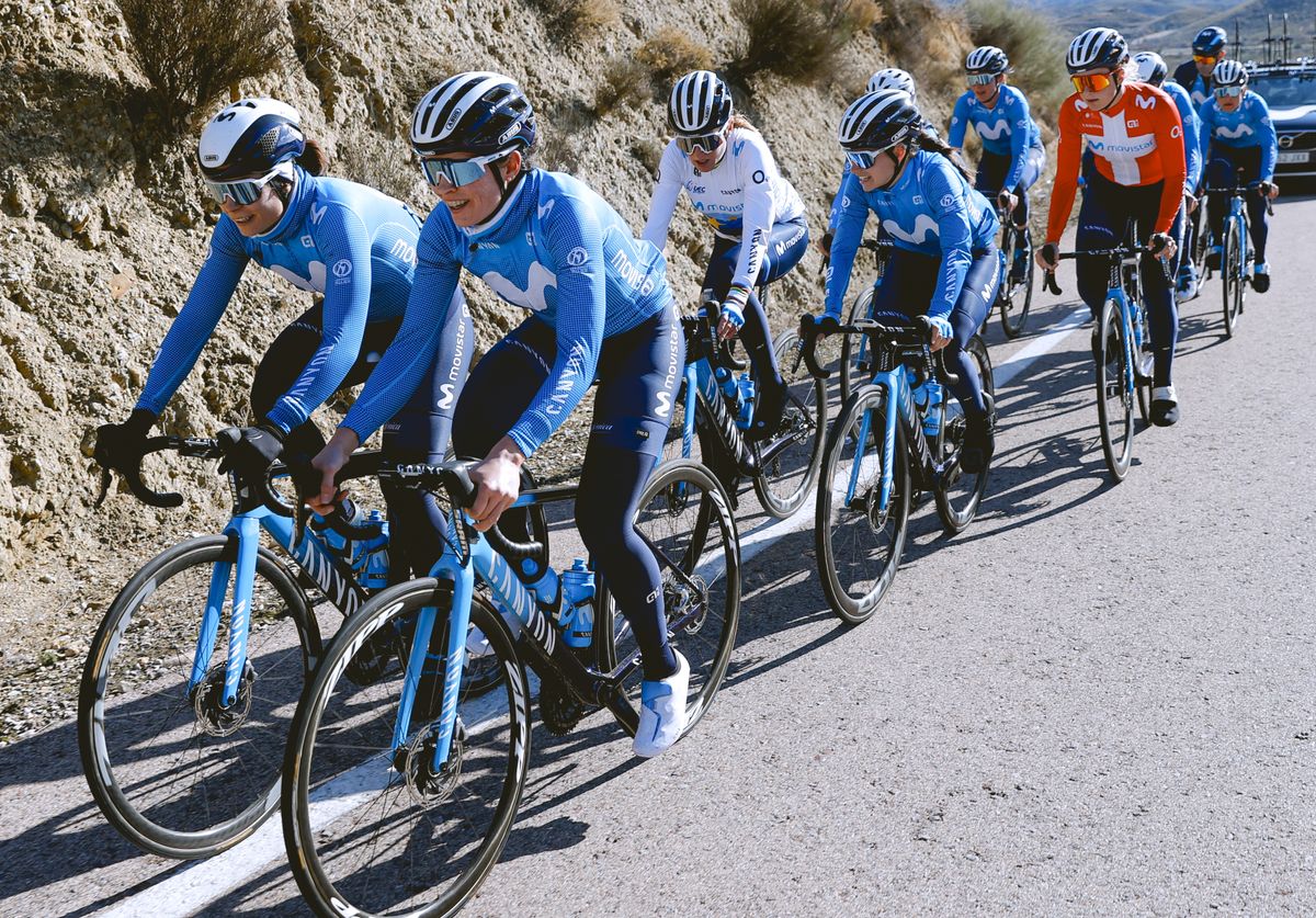 Movistar women's team ride together