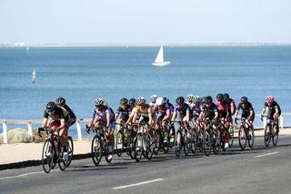 Race 2 - Elite Women - Hosking sprints to victory on day two of Bay Crits