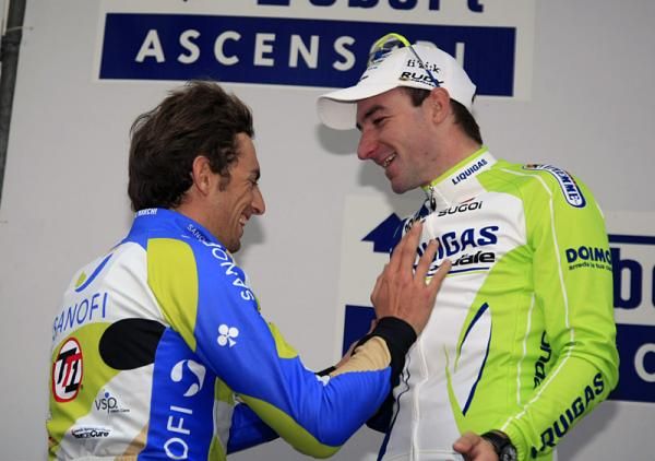 Runner-up Daniele Colli and stage winner Elia Viviani share some words on the podium.