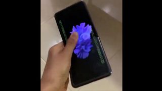 Leaked video shows Samsung Galaxy Z Flip in action