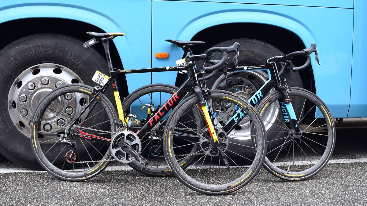 Oliver Naesen's custom Factor O2 and Romain Bardet's Factor ONE