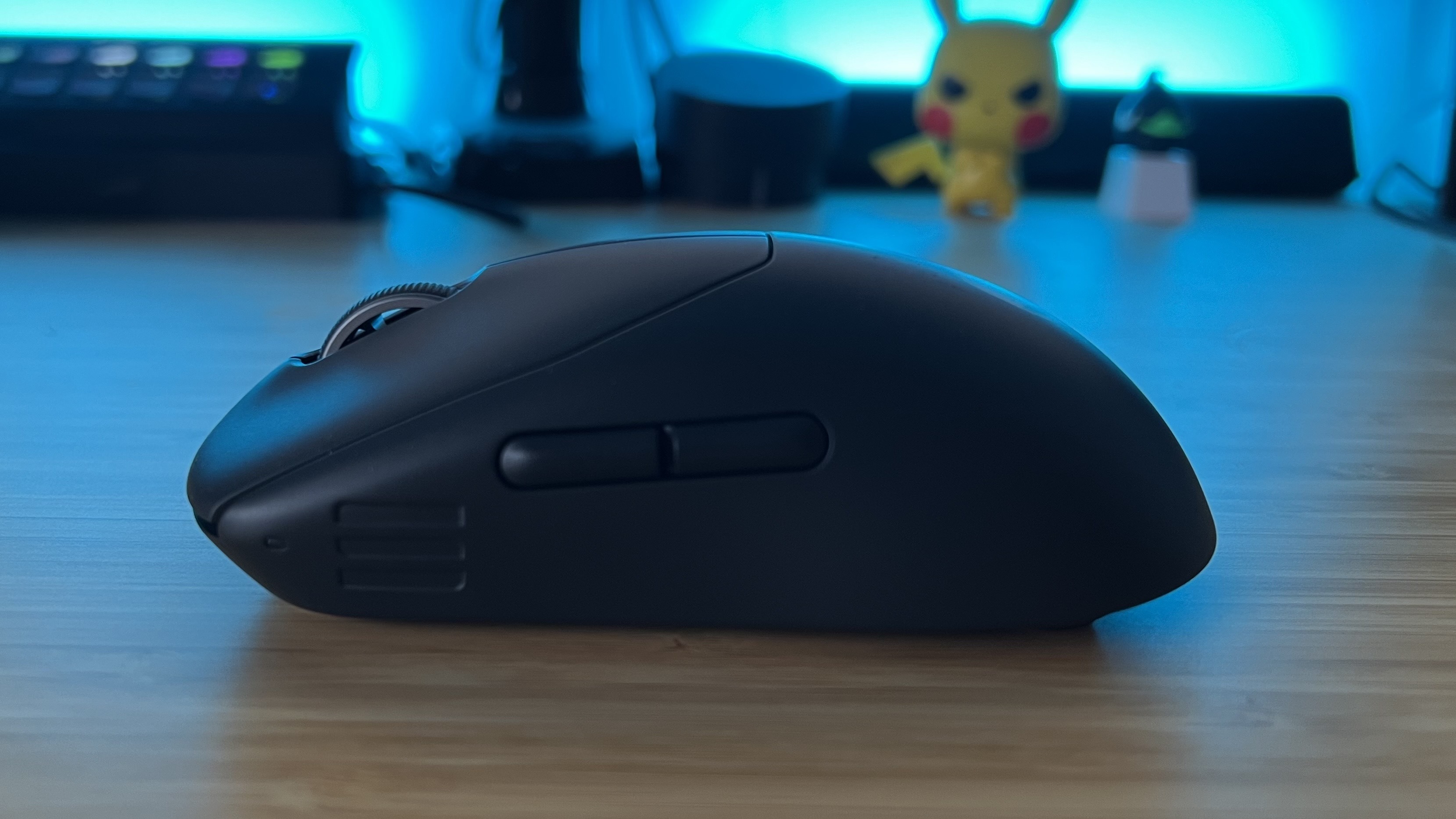 Side view of Alienware Pro Wireless gaming mouse showing side buttons