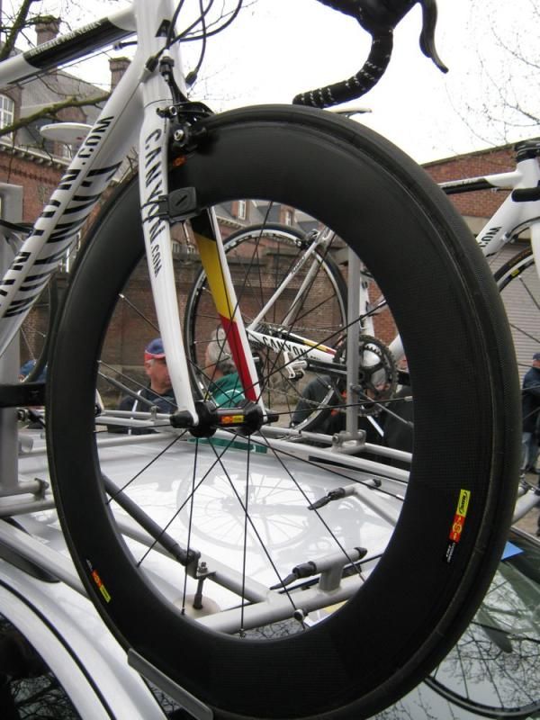 Philippe Gilbert's spare bike has deep section rims fitted