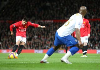 Soccer – Barclays Premier League – Manchester United v Portsmouth – Old Trafford
