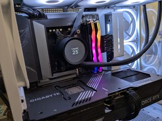 NZXT Player Three Prime