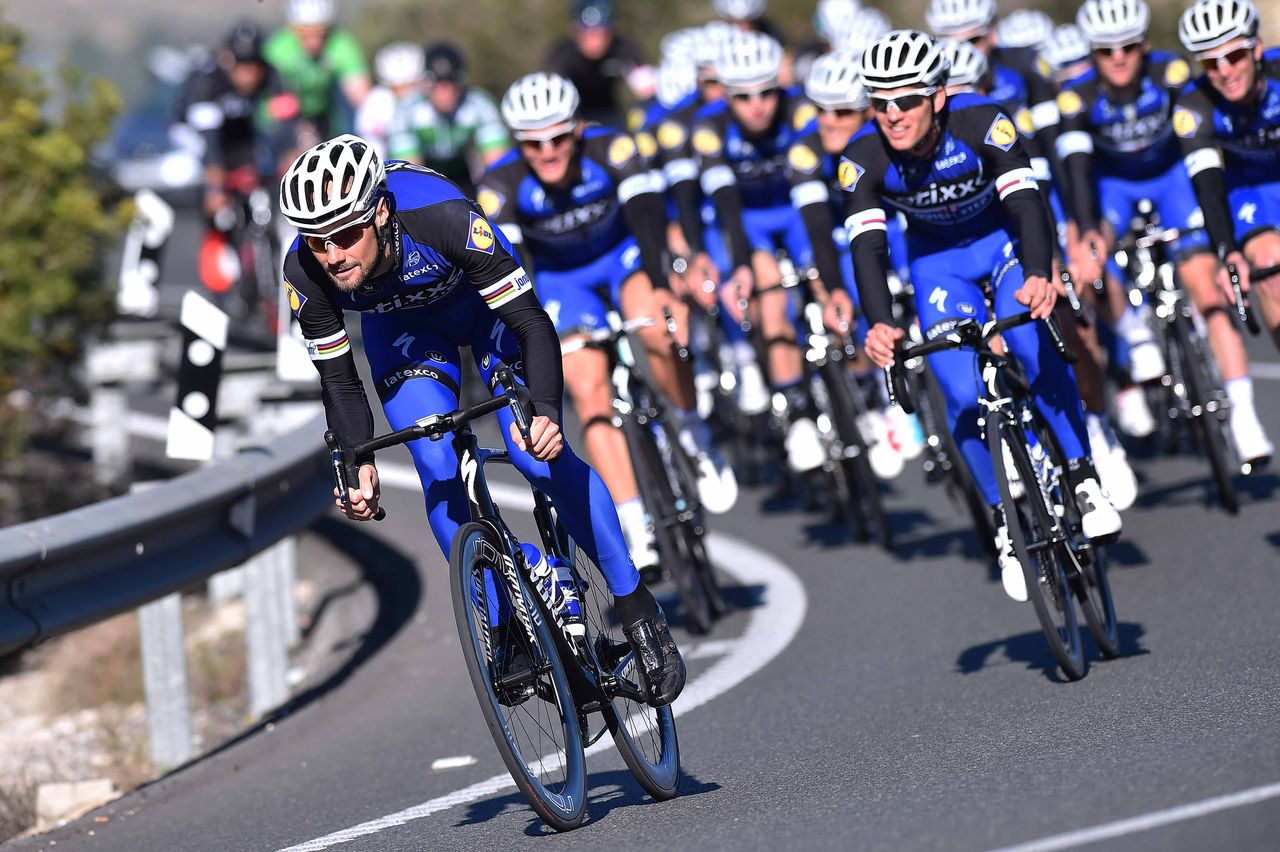 Tom Boonen attacks his Etixx-QuickStep teammates