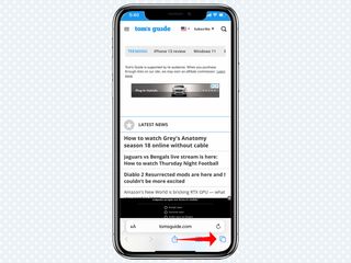 A red arrow is pointing to the tab button in the bottom right corner of Safari in iOS 15