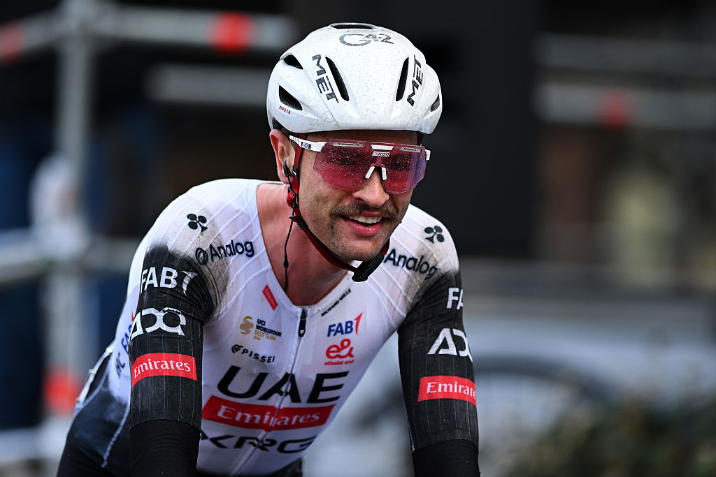 'The luckiest unlucky person around' - Jay Vine moves toward Giro d'Italia goal through a new post-injury normal