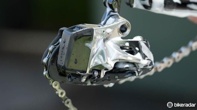 A close up of the SRAM rear gear