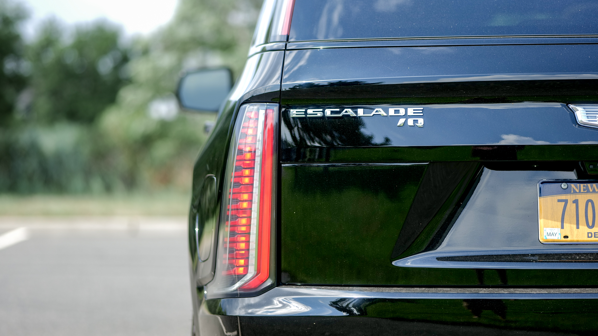 2025 Cadillac Escalade IQ Sport 2 test drive.