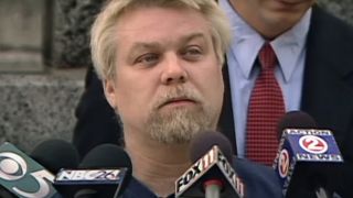 Steven Avery at a press conference in Making a Murderer