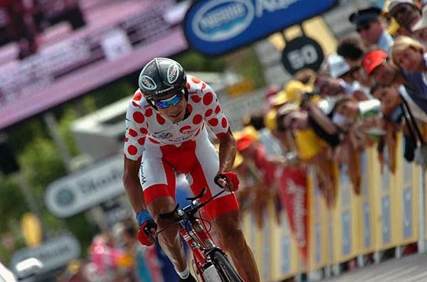 Mauricio Soler in the climber's jersey