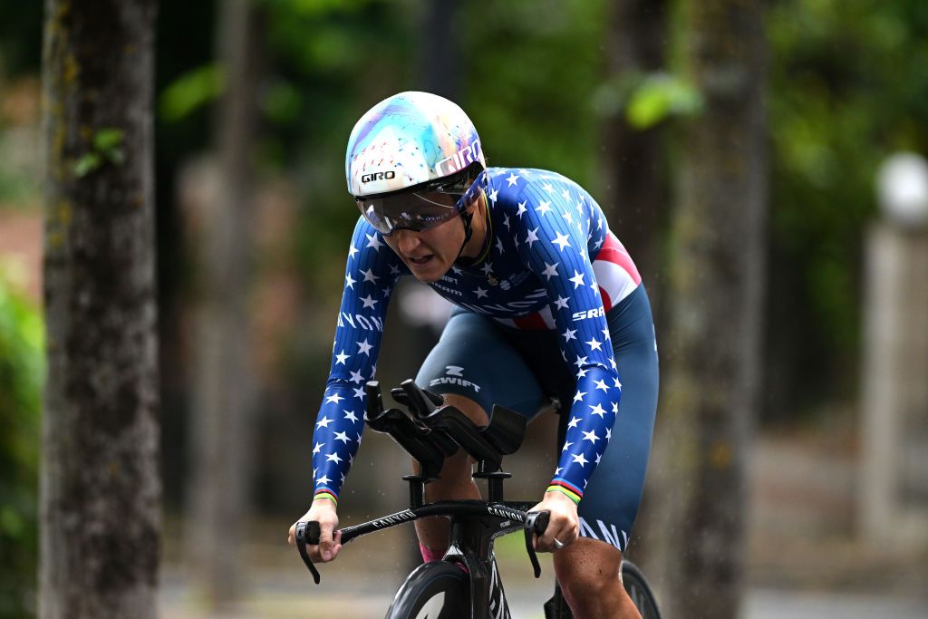 CHIANCIANO ITALY JUNE 30 Chloe Dygert of The United States and Team CanyonSRAM Racing sprints during the 34th Giro dItalia Donne 2023 Stage 1 a 44km individual time trial from Chianciano to Chianciano on June 30 2023 in Chianciano Italy Photo by Dario BelingheriGetty Images