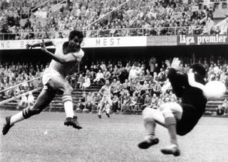 Vava scores for Brazil against France in the teams' 1958 World Cup semi-final.