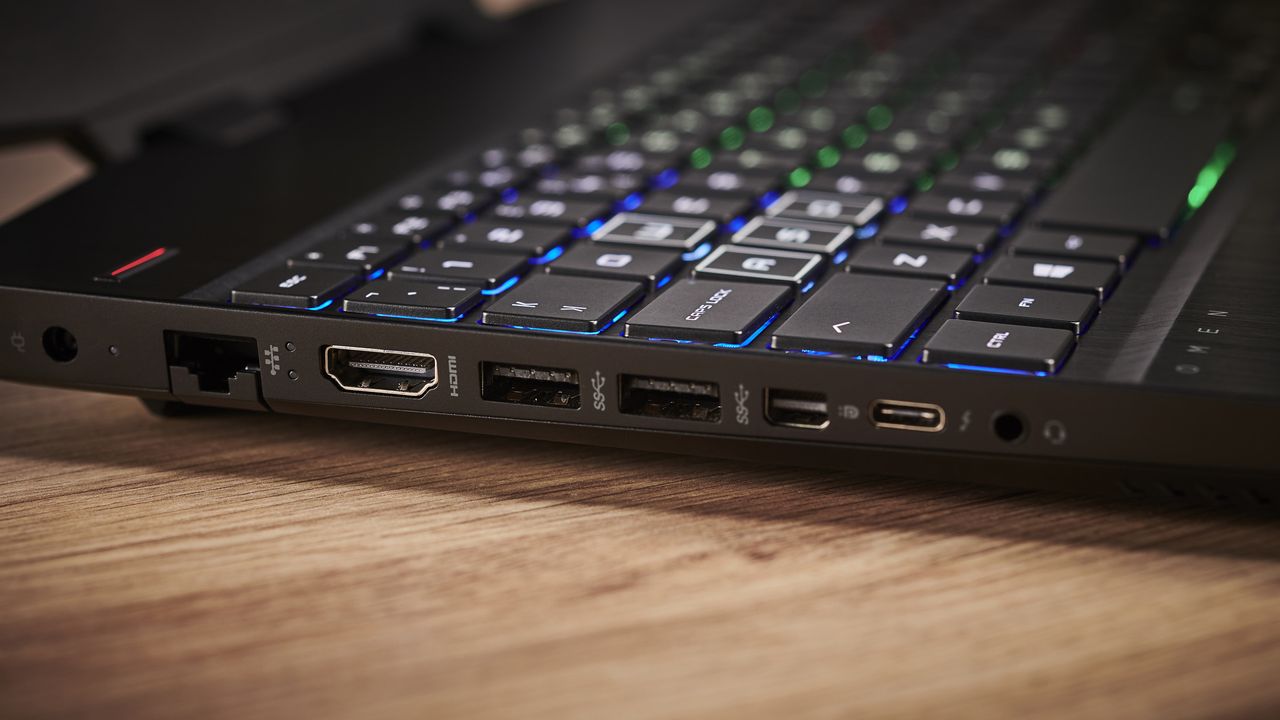 HP Omen 15