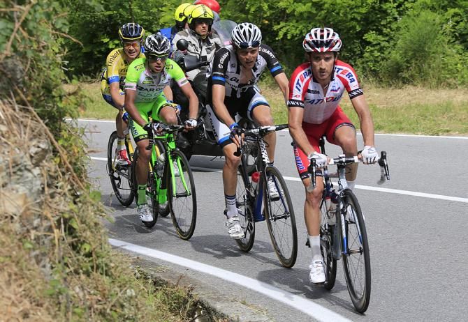 Daniel Moreno (Katusha) Georg Preidler (Giant-Shimano), Francesco Bongiorno (Bardiani) and Nicolas Roche (Tinkoff-Saxo) on the attack