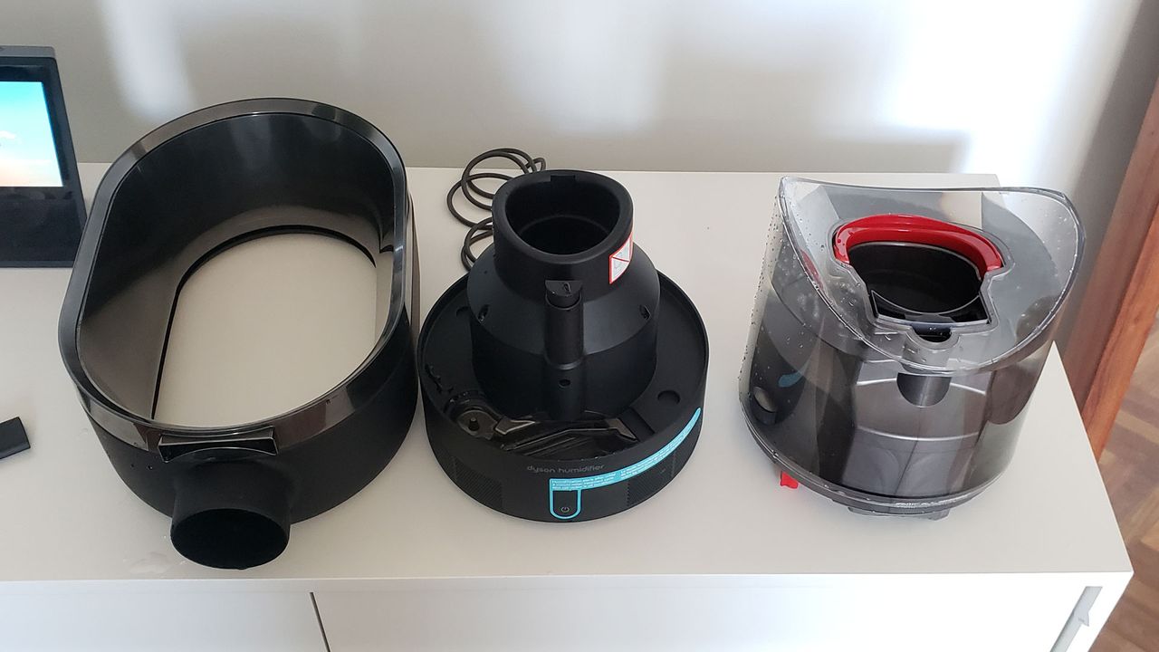 Dyson AM10 humidifier review: image shows dismantled Dyson AM10 humidifier