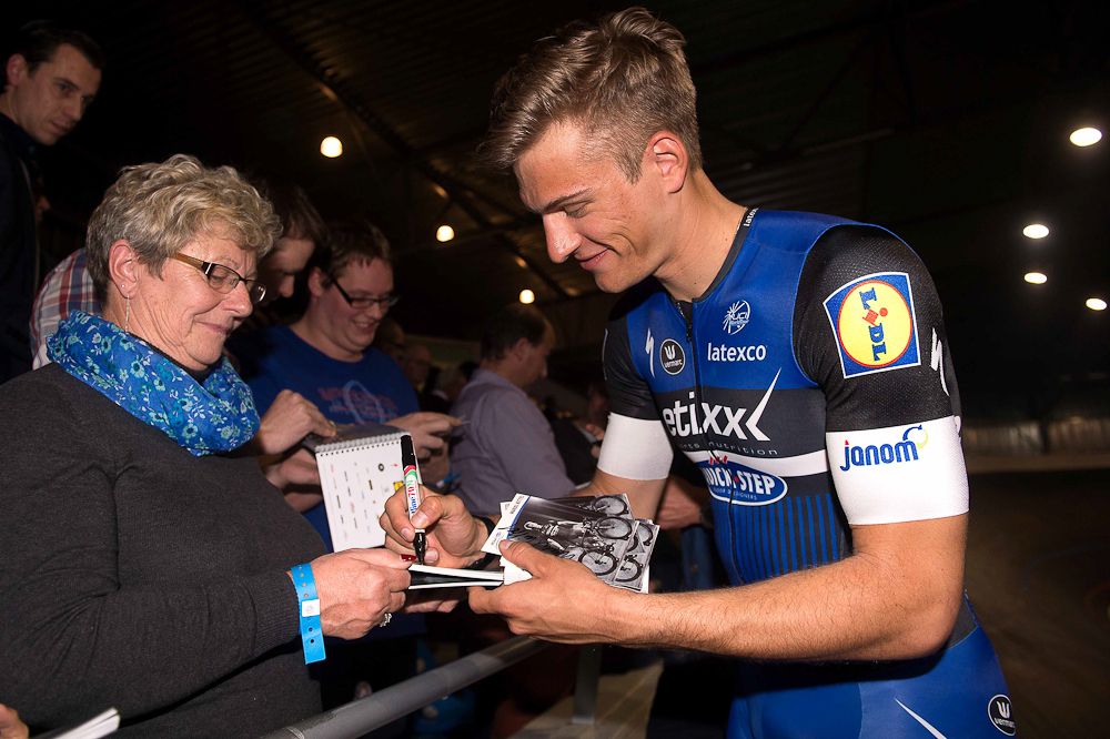 Marcel Kittel signs and autograph at the Etixx-QuickStep team presentation.
