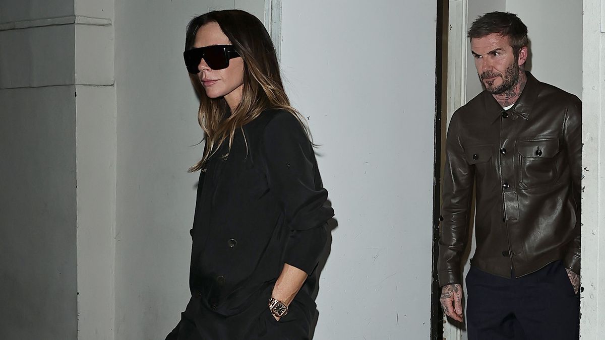 Victoria Just Wore the Non-Black Shoe Color That Makes Classic Trousers Look Chic, Not Boring