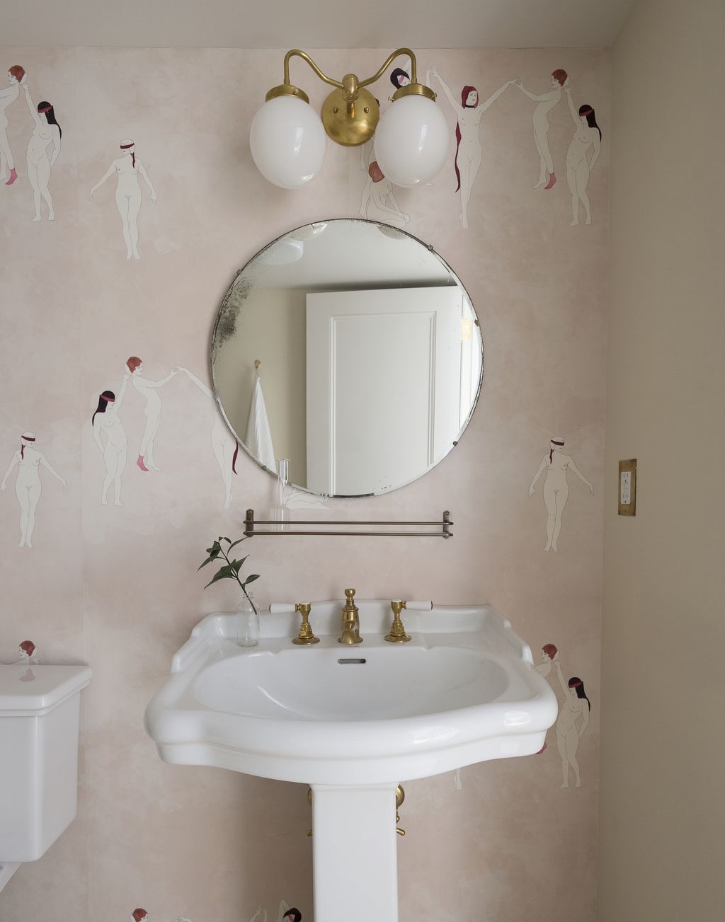 10 bathroom wall lighting ideas to beautifully illuminate your space