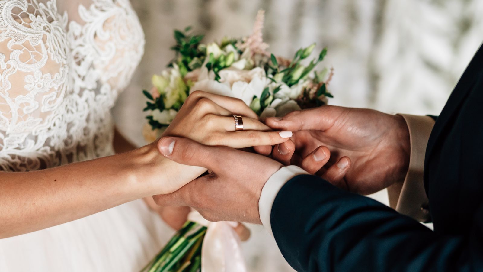 How to watch Married At First Sight USA season 16 from anywhere | Woman