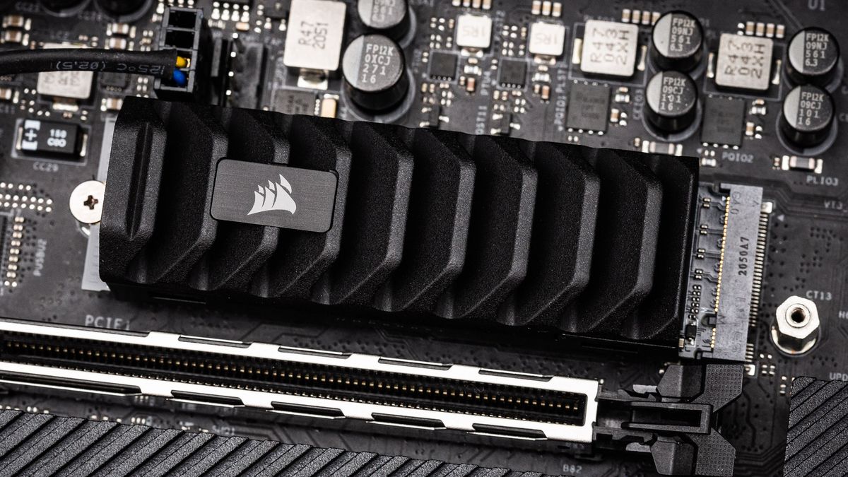 Corsair MP600 Pro M.2 NVMe SSD Review: Faster Speed, Less
