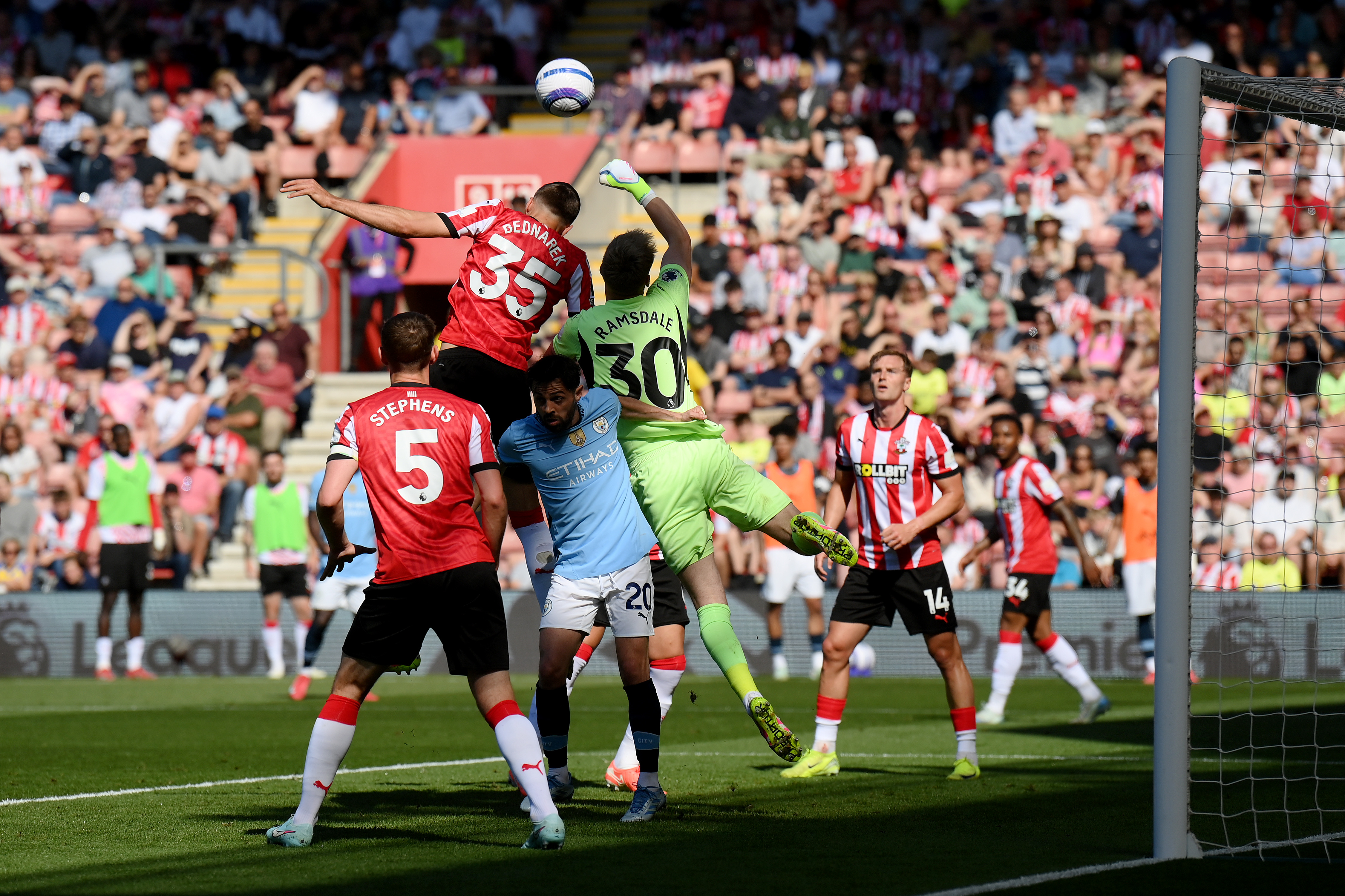 Aaron Ramsdale punches clear at a set-piece