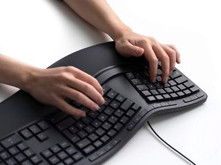 Microsoft Ergonomic Keyboard 2019 Hero