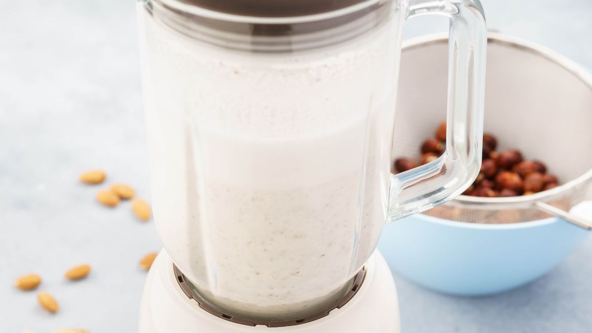 5 ways to froth milk without a milk frother Tom's Guide