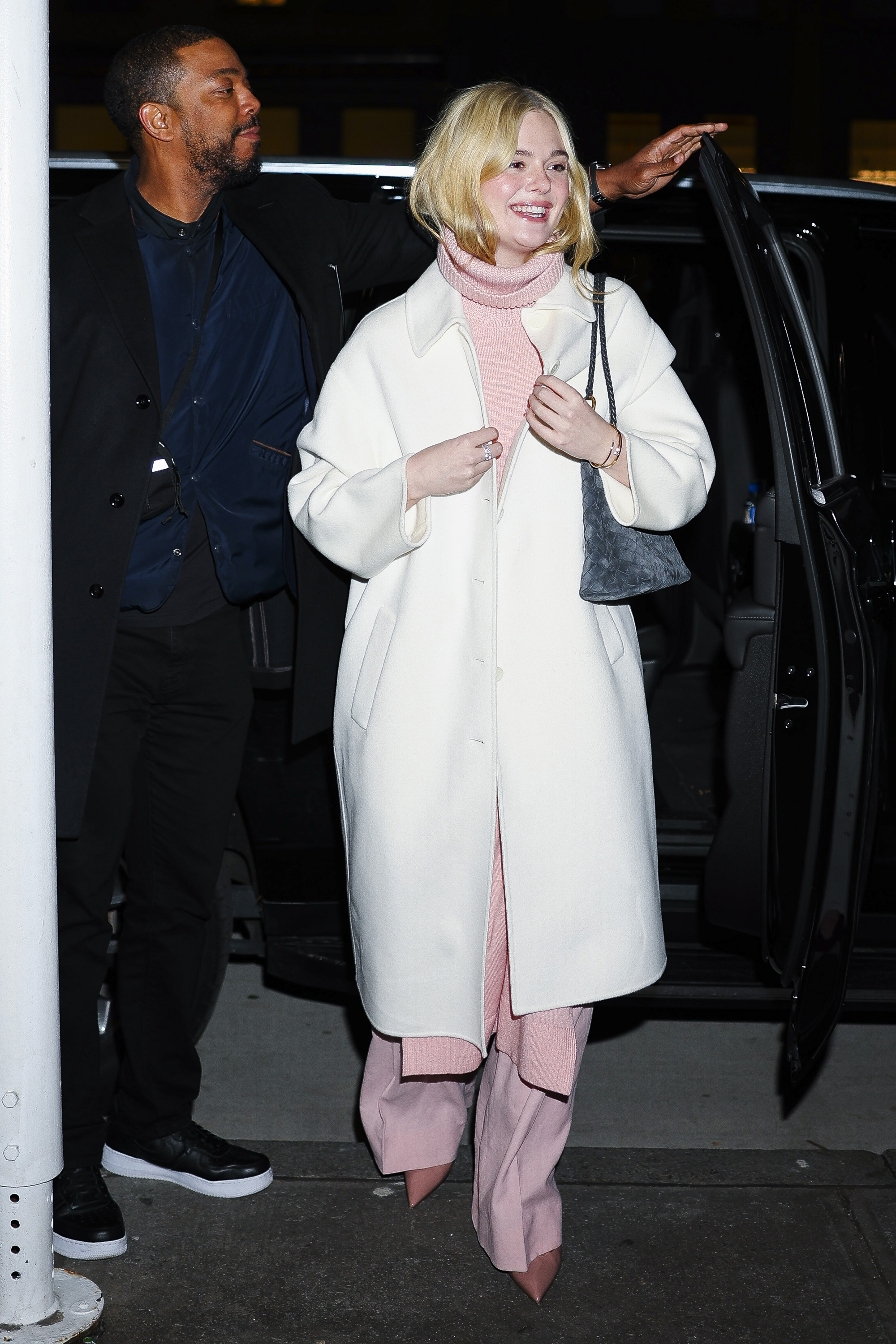 NEW YORK, NEW YORK - NOVEMBER 10: Elle Fanning is seen in SoHo on November 10, 2025 in New York City. (Photo by Aeon/GC Images)