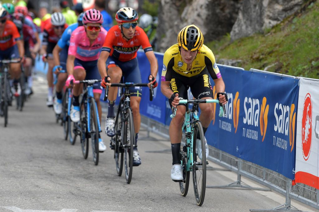 Primoz Roglic (Jumbo-Visma) attacked on stage 19