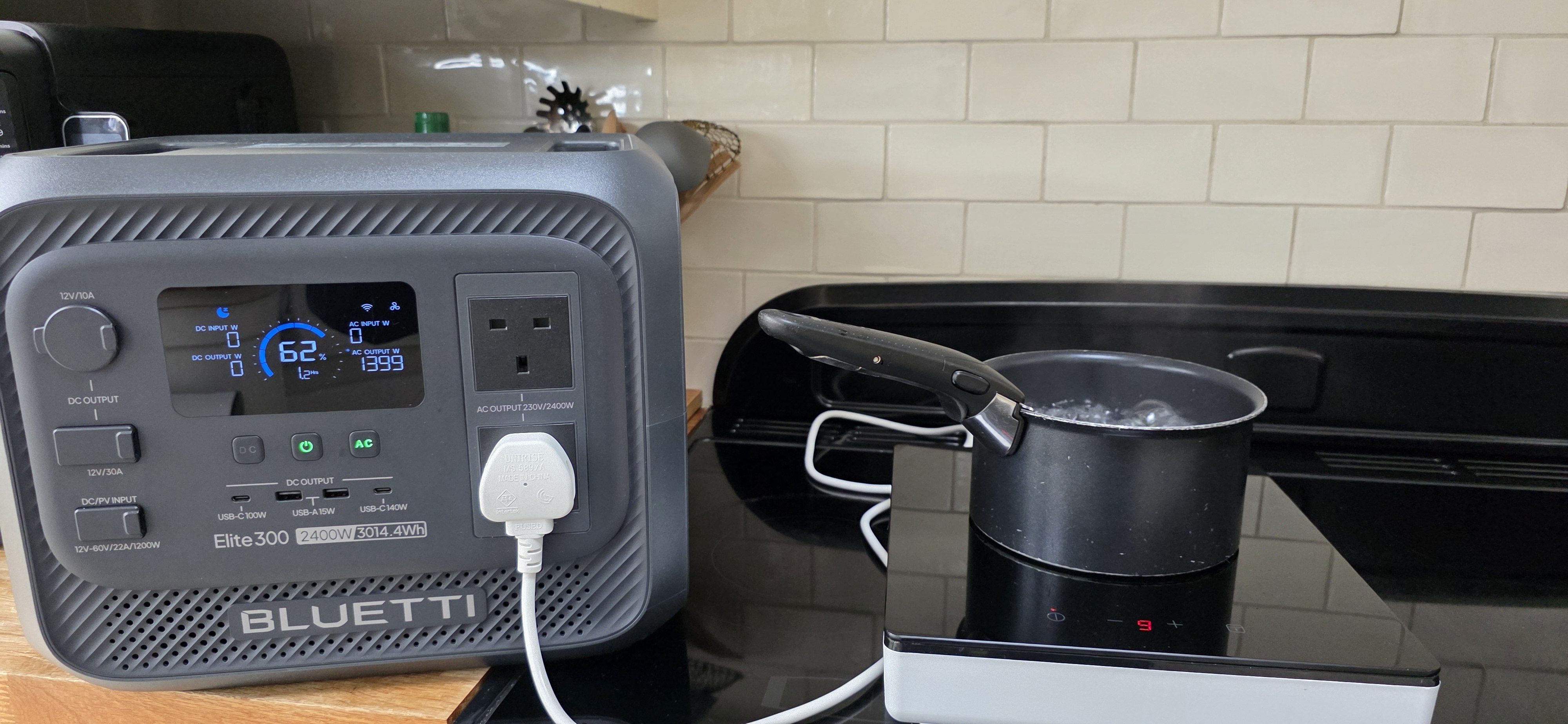 Testing out the Bluetti Elite 300 portable power station in the garden