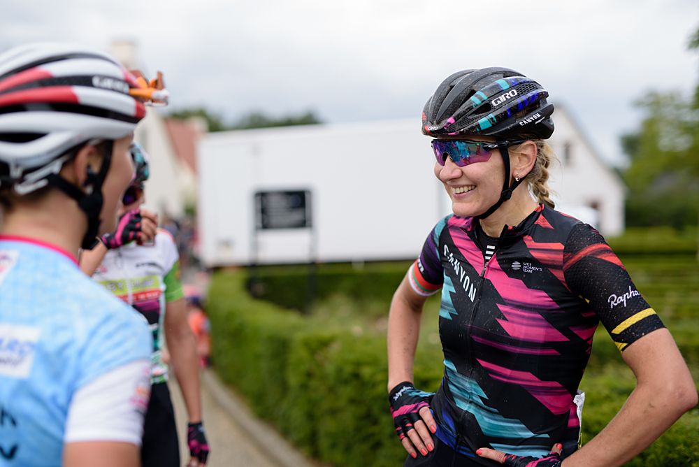 First and third on the stage Niewiadoma and Amialiusik catch up at the finish at the 119 km Stage 6 of the Boels Ladies Tour 2016