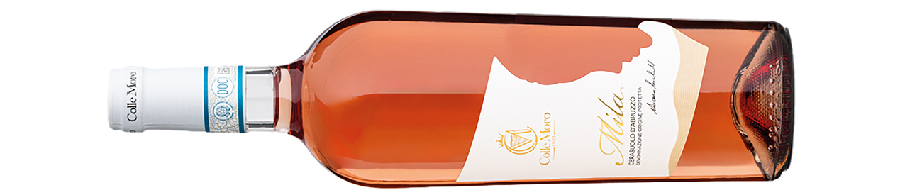Bottle of ros&amp;eacute; wine