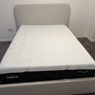 Tempur Pro Plus SmartCool mattress testing process