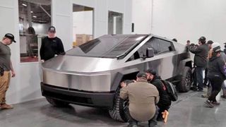 Tesla CyberTruck walkaround