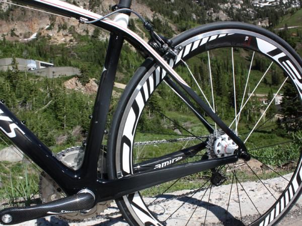 Stout chain stays are paired with slender triangulated seat stays, just as on the Tarmac.