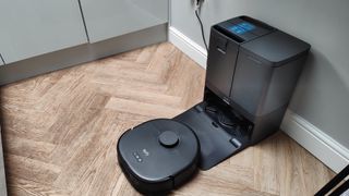 Eufy X10 Pro Omni self-cleaning