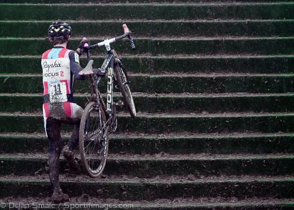 Zach McDonald (Rapha-Focus) runs the stairs.