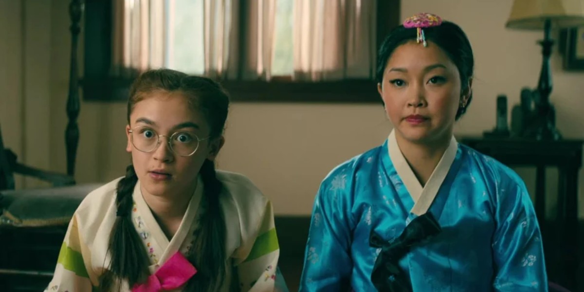 Anna Cathcart, Lana Condor - To All The Boys: P.S. I Still Love You