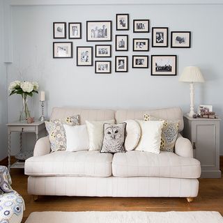 living room with wooden flooring and photo frame