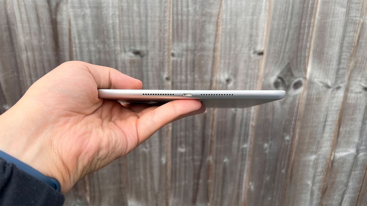 Close up photo of the Apple iPad 2021