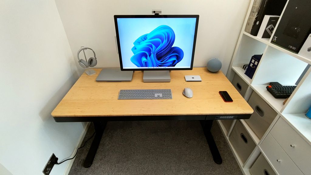 FlexiSpot E7Q standing desk review Heavy weight champion Windows Central