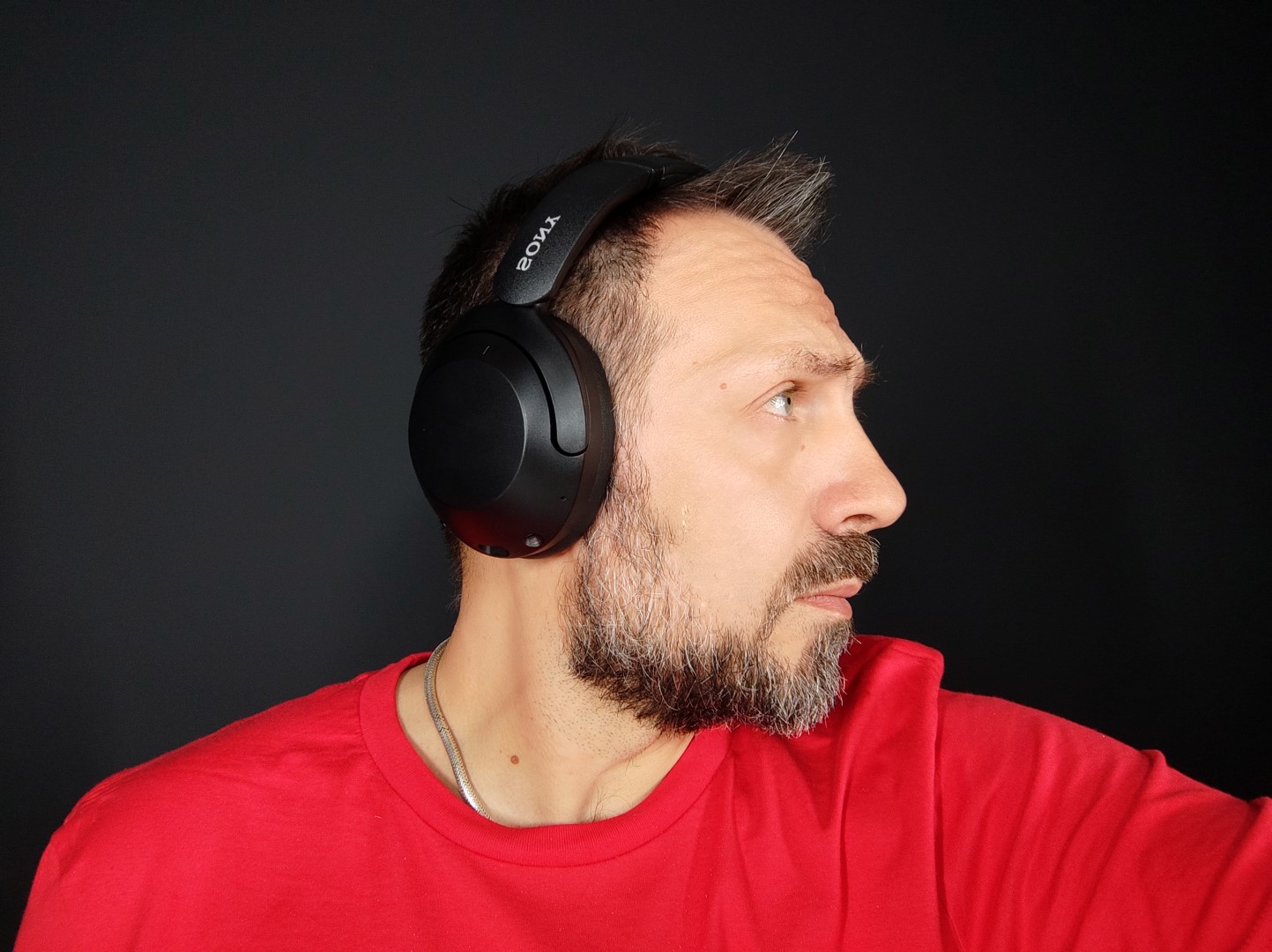 Sony WH-XB910N