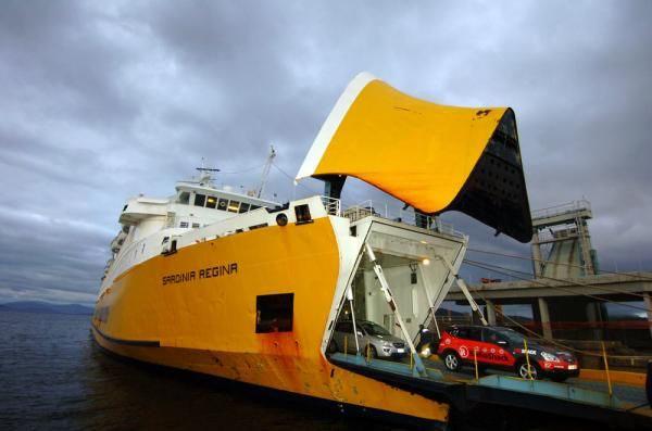 Some impressive machinery delivers the teams to the Italian island