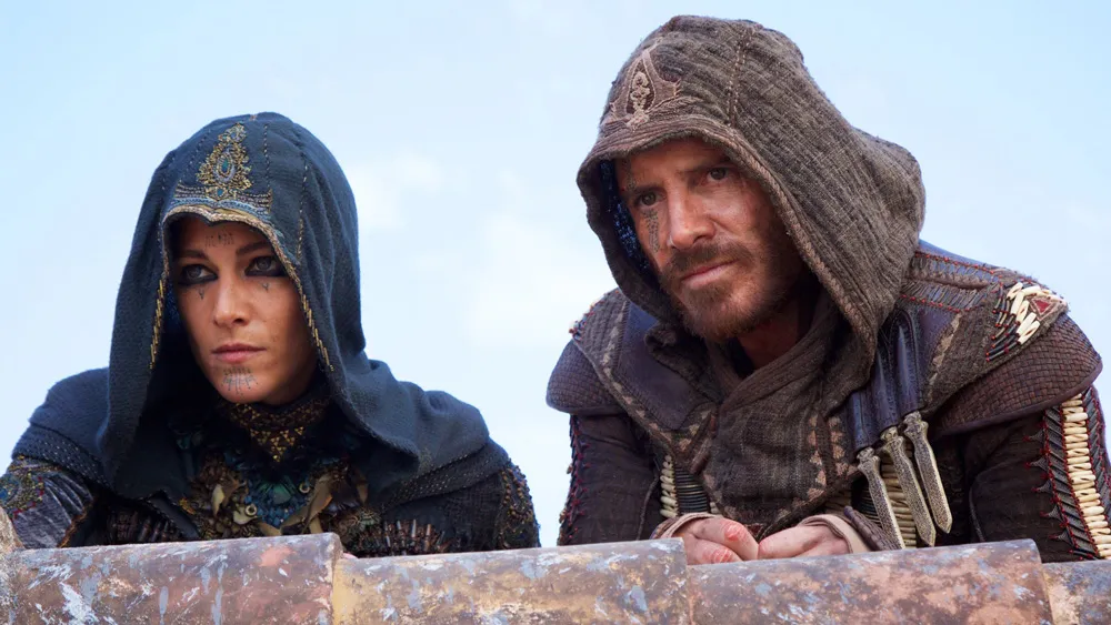 Marion Cotillard and Michael Fassbender in Assassin's Creed.