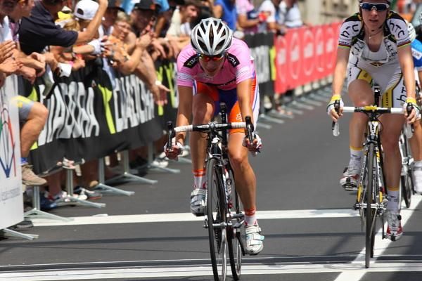 Marianne Vos (Netherlands) outsprints Judith Arndt (HTC - Columbia Women) for second place on the stage.