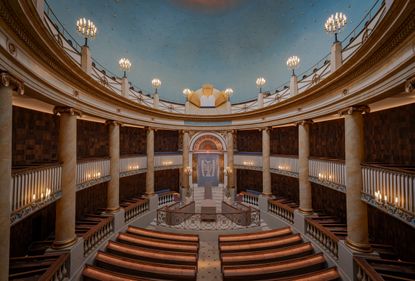 interior of restored Viennese synagogue, decorative and luxuriously detailed