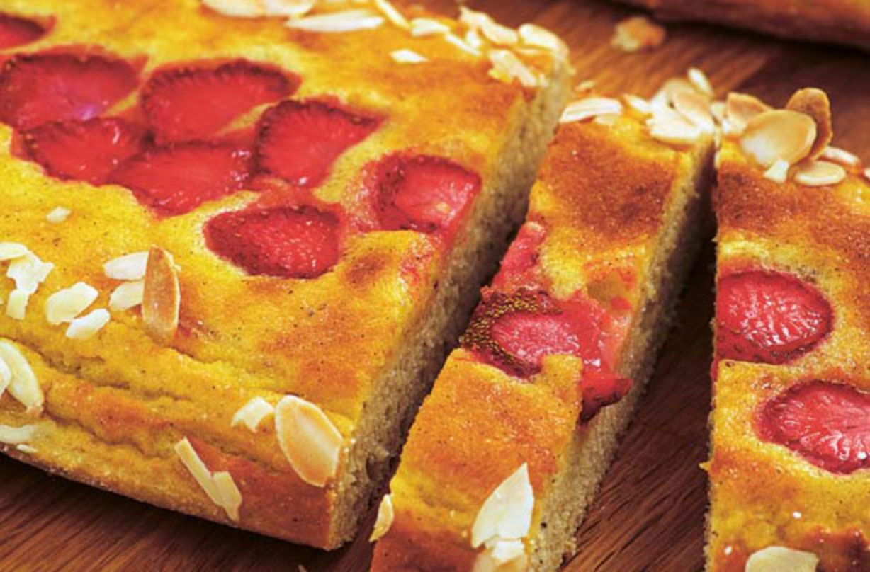 Low sugar cake and bake recipes that'll help you stick to your diet