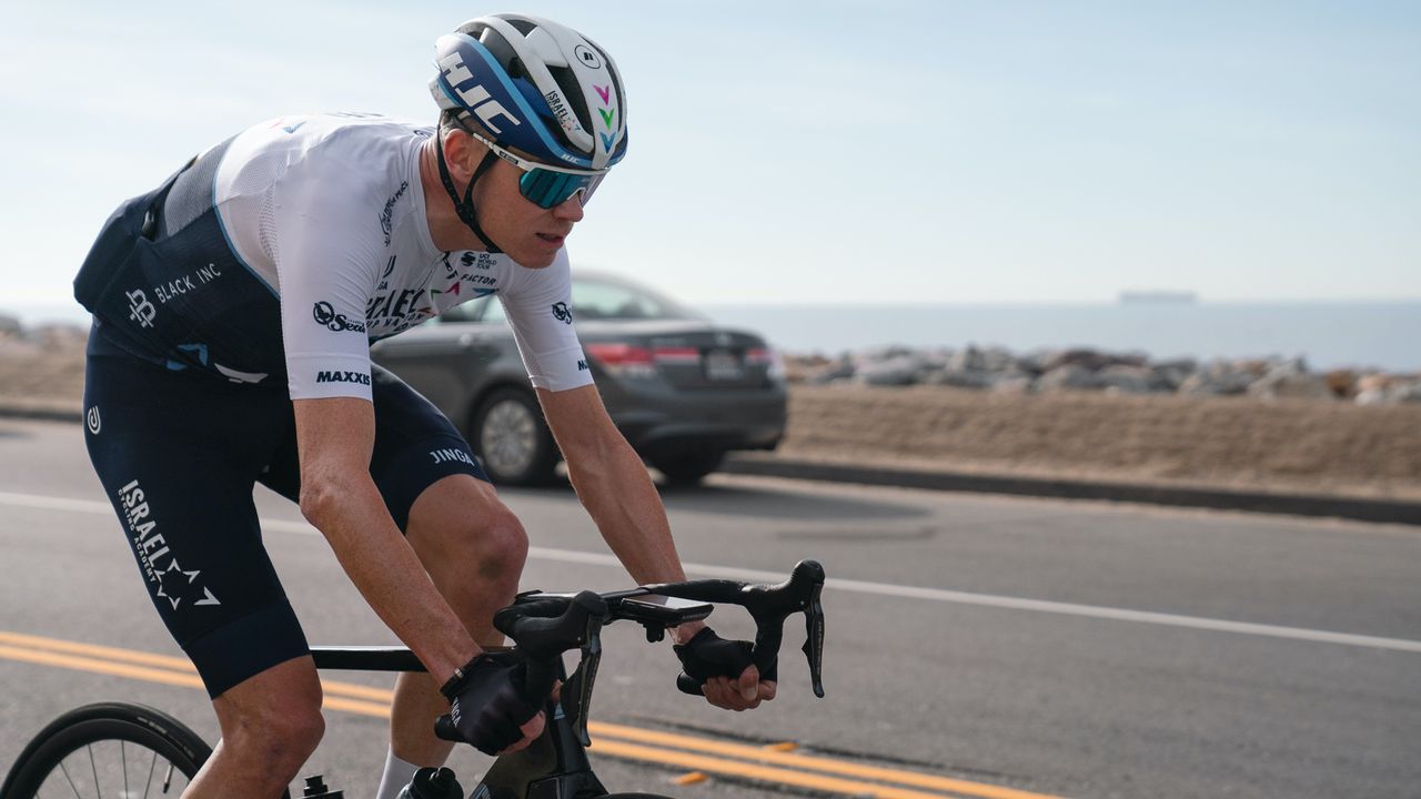 Chris Froome using Hammerhead 2 bike computer